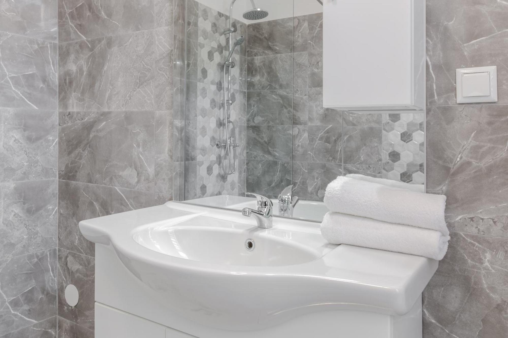 Apartamento Azur Wave Oradea Exterior foto